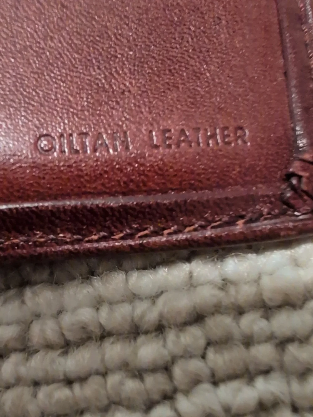 Classic Brown Leather Bi-Fold Wallet